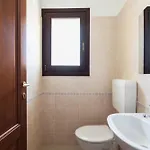 Corte Di Gallura 公寓式酒店 布多尼