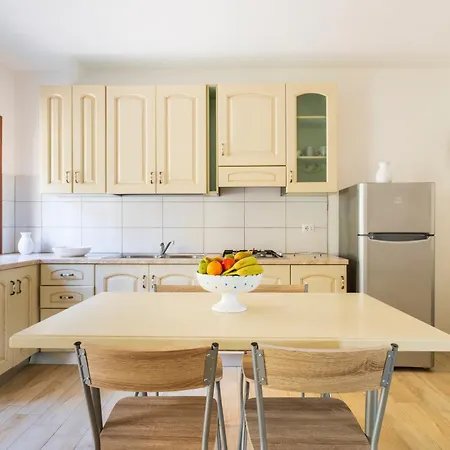 Corte Di Gallura Aparthotel