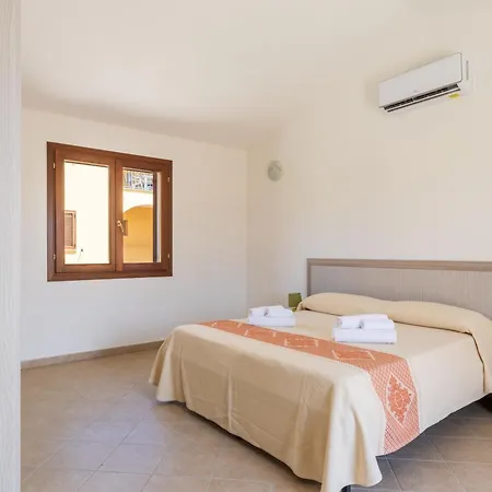 Апарт-отель Corte Di Gallura