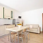 Corte Di Gallura Aparthotel 3*