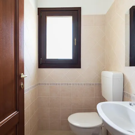 Corte Di Gallura Aparthotel Budoni