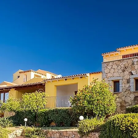 Corte Di Gallura 3*