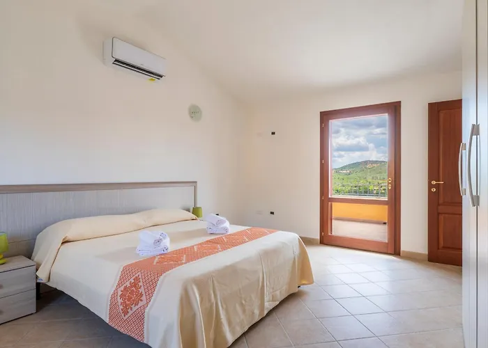 Corte Di Gallura Lejlighedshotel 3*